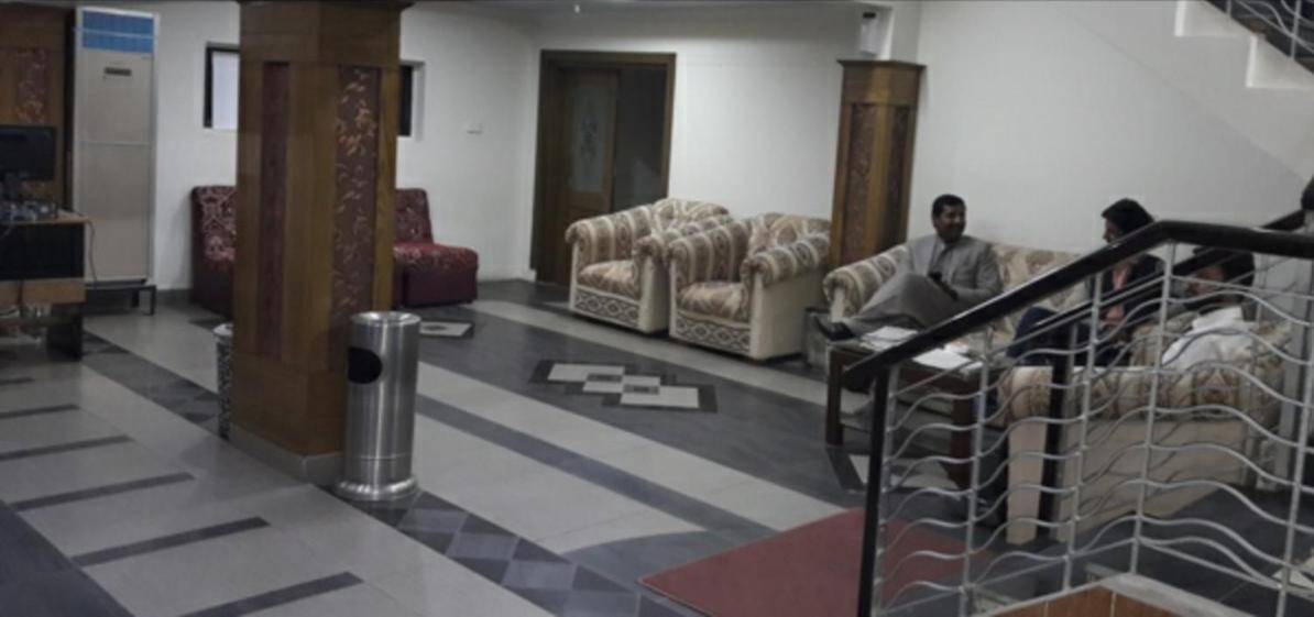 Hotel Multan Exterior foto